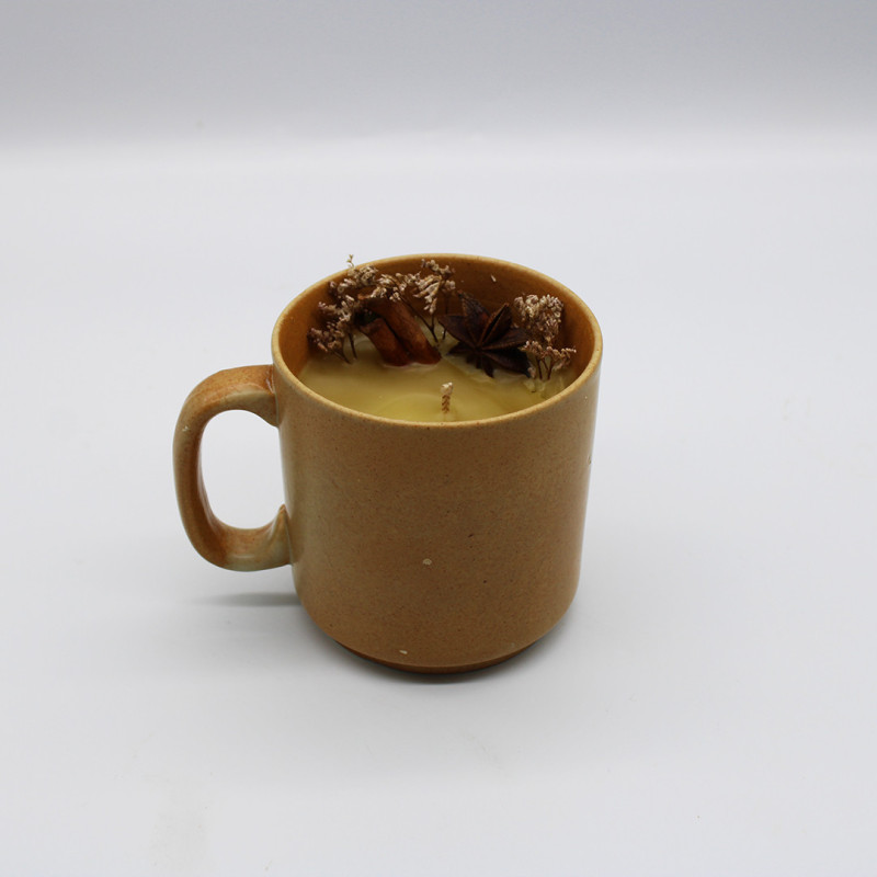 Bougie à la cire d’abeille Farouche x Atelier Déco'Logie